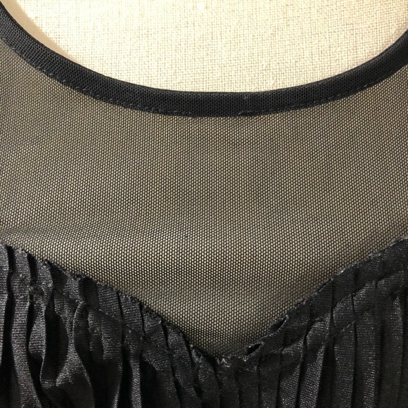 H  & M little black dress SZ M Sweetheart neckline - Picture 5 of 12